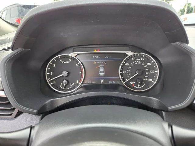 Used 2023 Silver Nissan 2.5 SV image 33