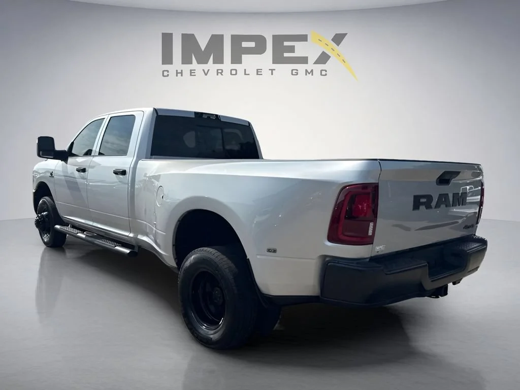 Used 2026  Ram Tradesman image 3