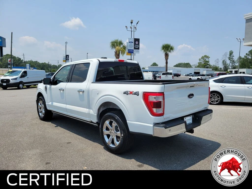Used 2023 White Ford Lariat image 3