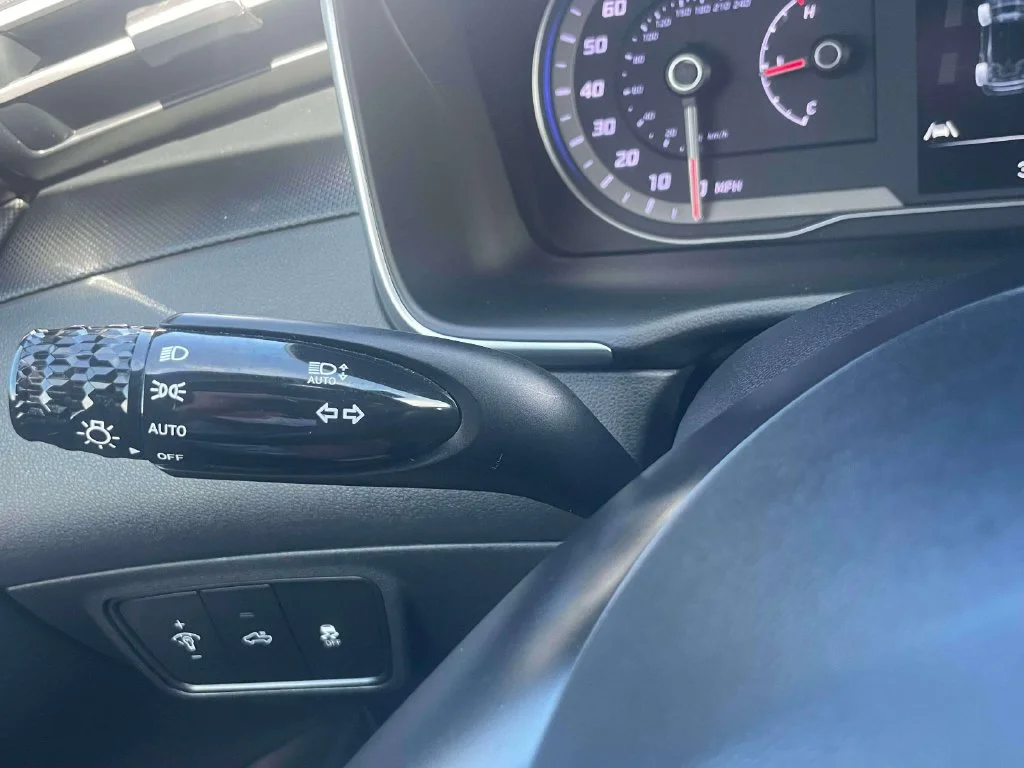 Certified Used 2023 Black Hyundai SE image 24