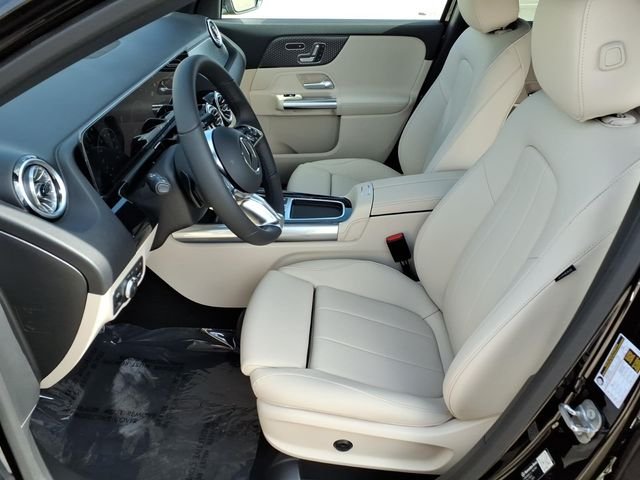 New 2026 Black Mercedes-Benz GLA 250 image 14