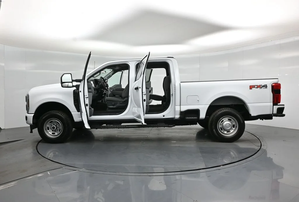 Certified Used 2025 White Ford XL image 31