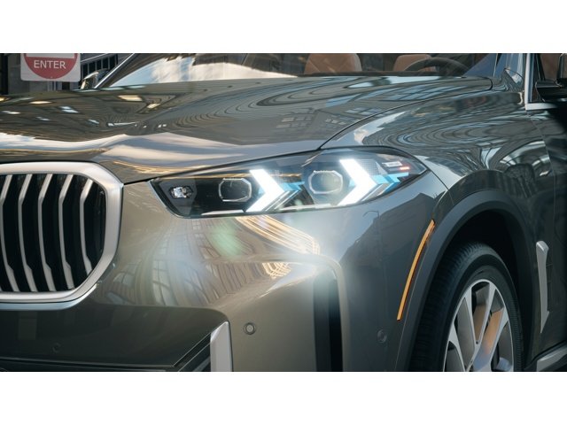 New 2026 Dravit Grey Metallic BMW X5 40i image 6