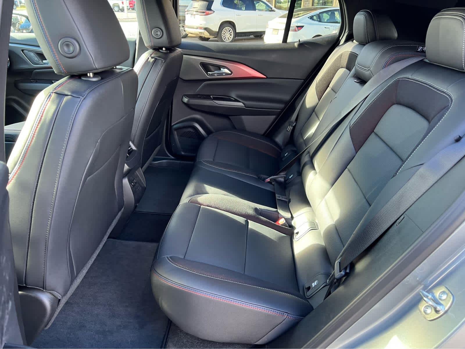2026 Chevrolet Equinox EV RS - Photo 32