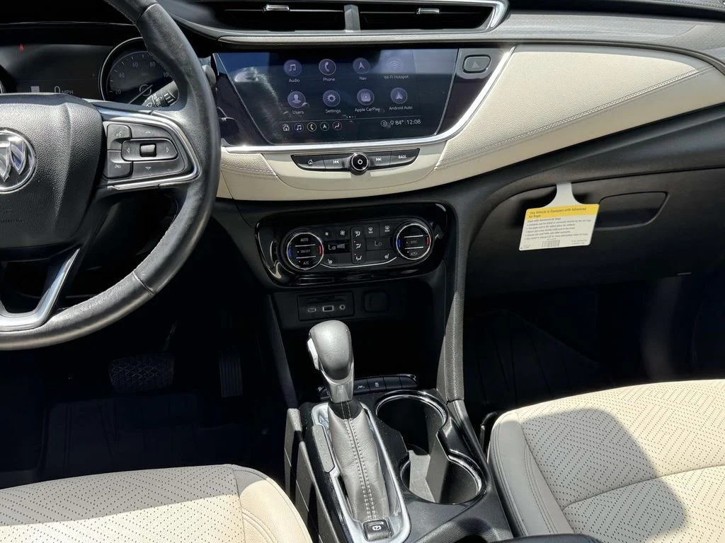 Used 2020 White Frost Buick Essence image 3