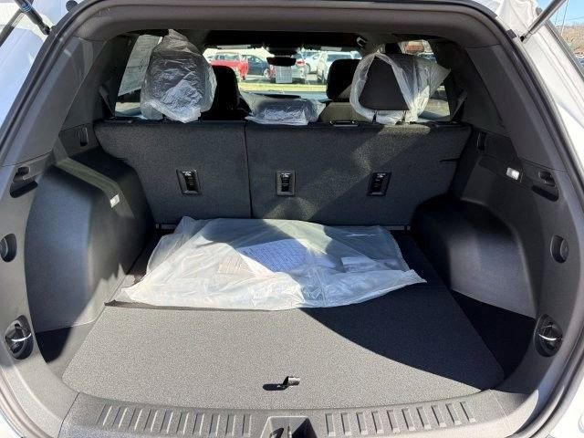 2026 Chevrolet Trax LT - Photo 14