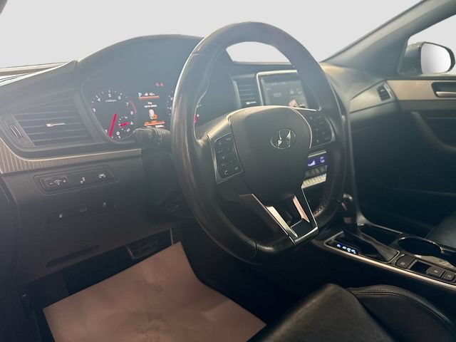 Used 2018 Gray Hyundai Sport+ image 10