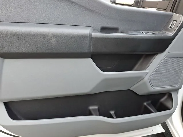 2026 Ford F-550 Super Duty Chassis Cab XL - Photo 11