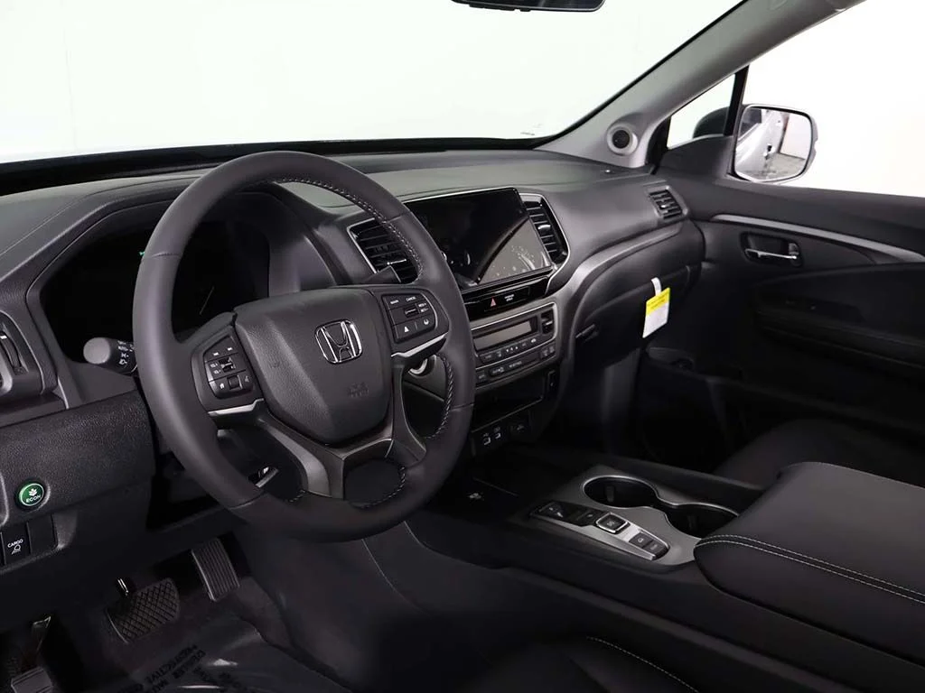 New 2026 Crystal Black Pearl Honda RTL image 16