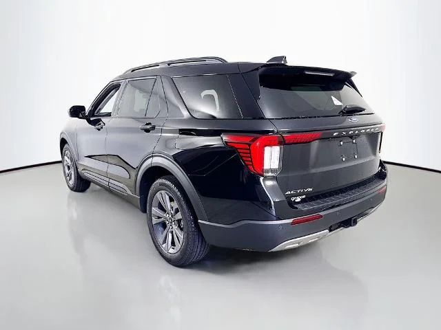 New 2026 Agate Black Metallic Ford Active image 38