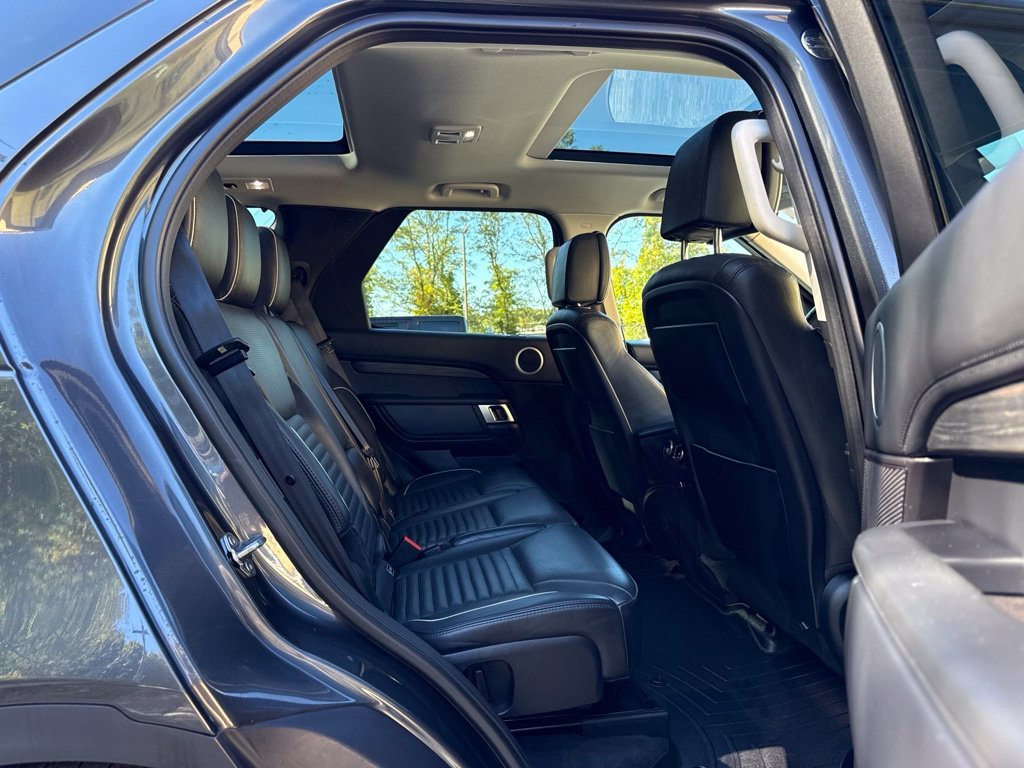 Used 2017 Gray Land Rover HSE Luxury image 18
