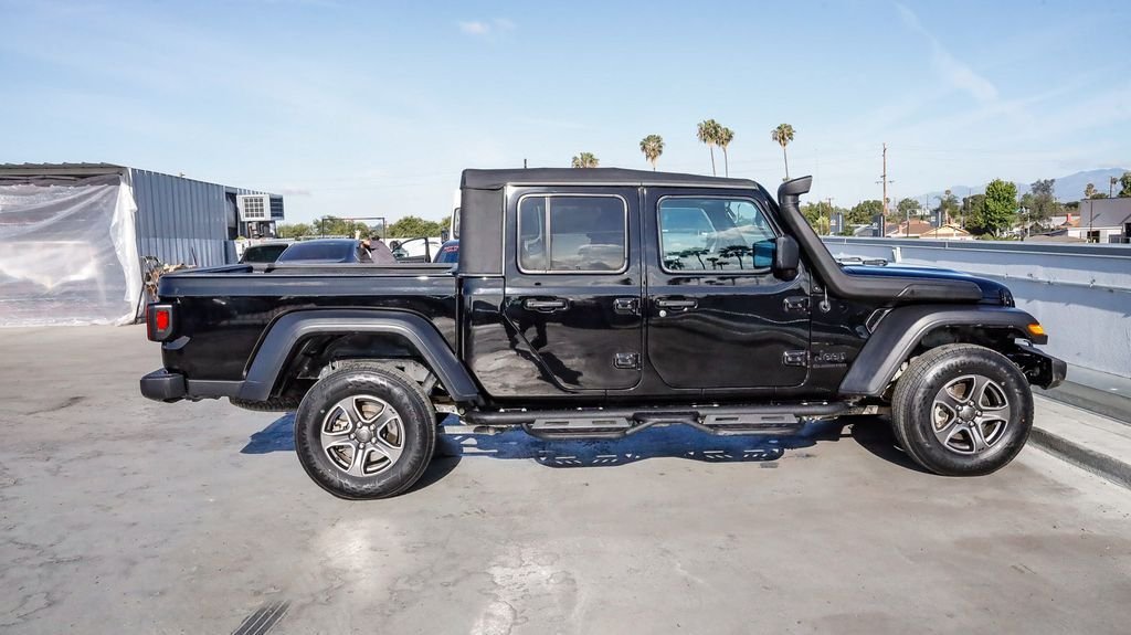 Used 2021 Black Clearcoat Jeep Sport image 13