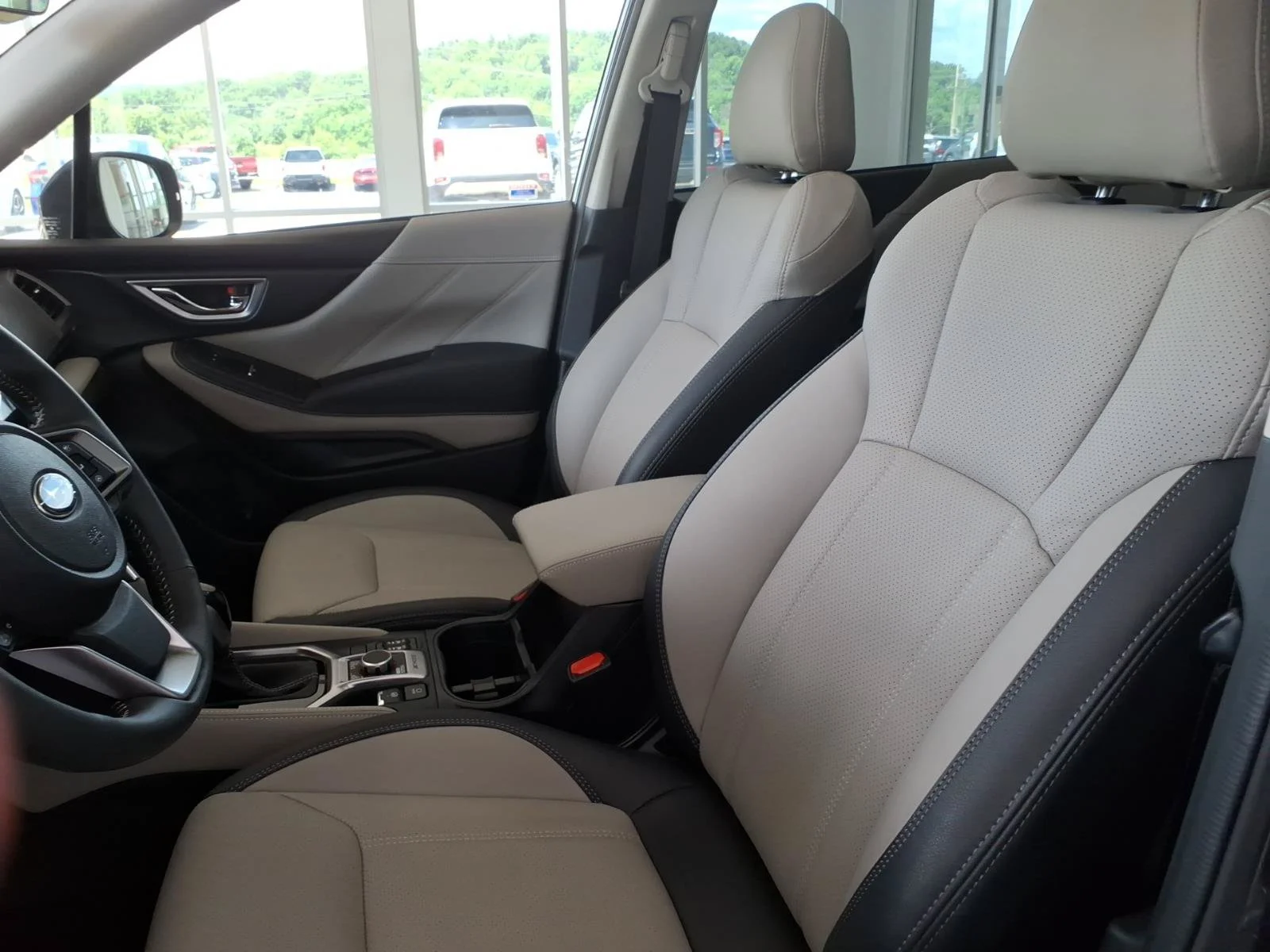 Used 2024 Magnetite Gray Metallic Subaru Limited image 10