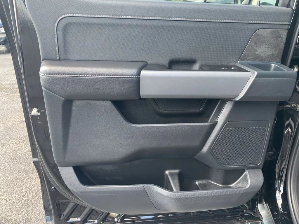 New 2026 Agate Black Metallic Ford XLT image 36