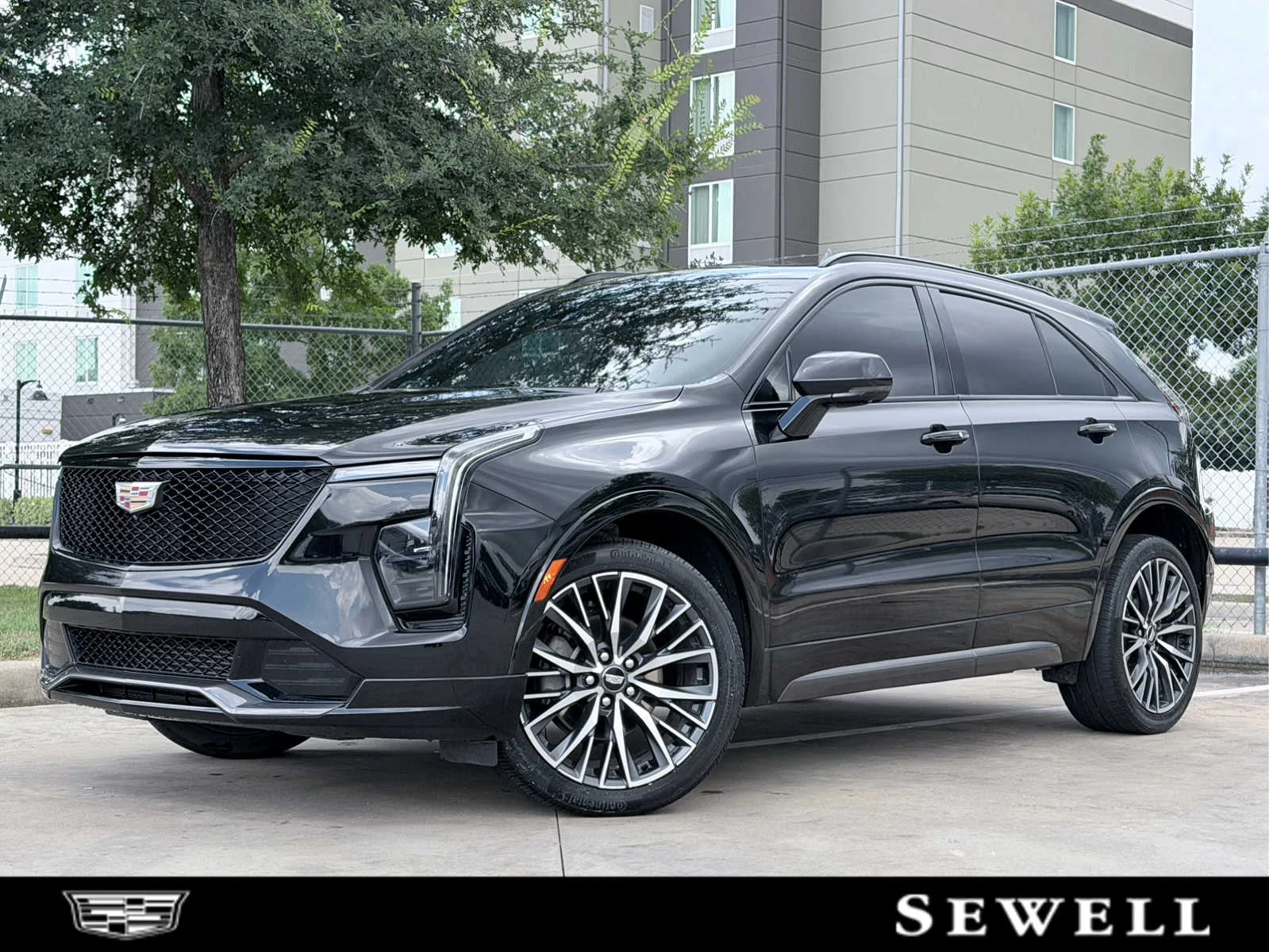 2024 Cadillac XT4 Sport's photo