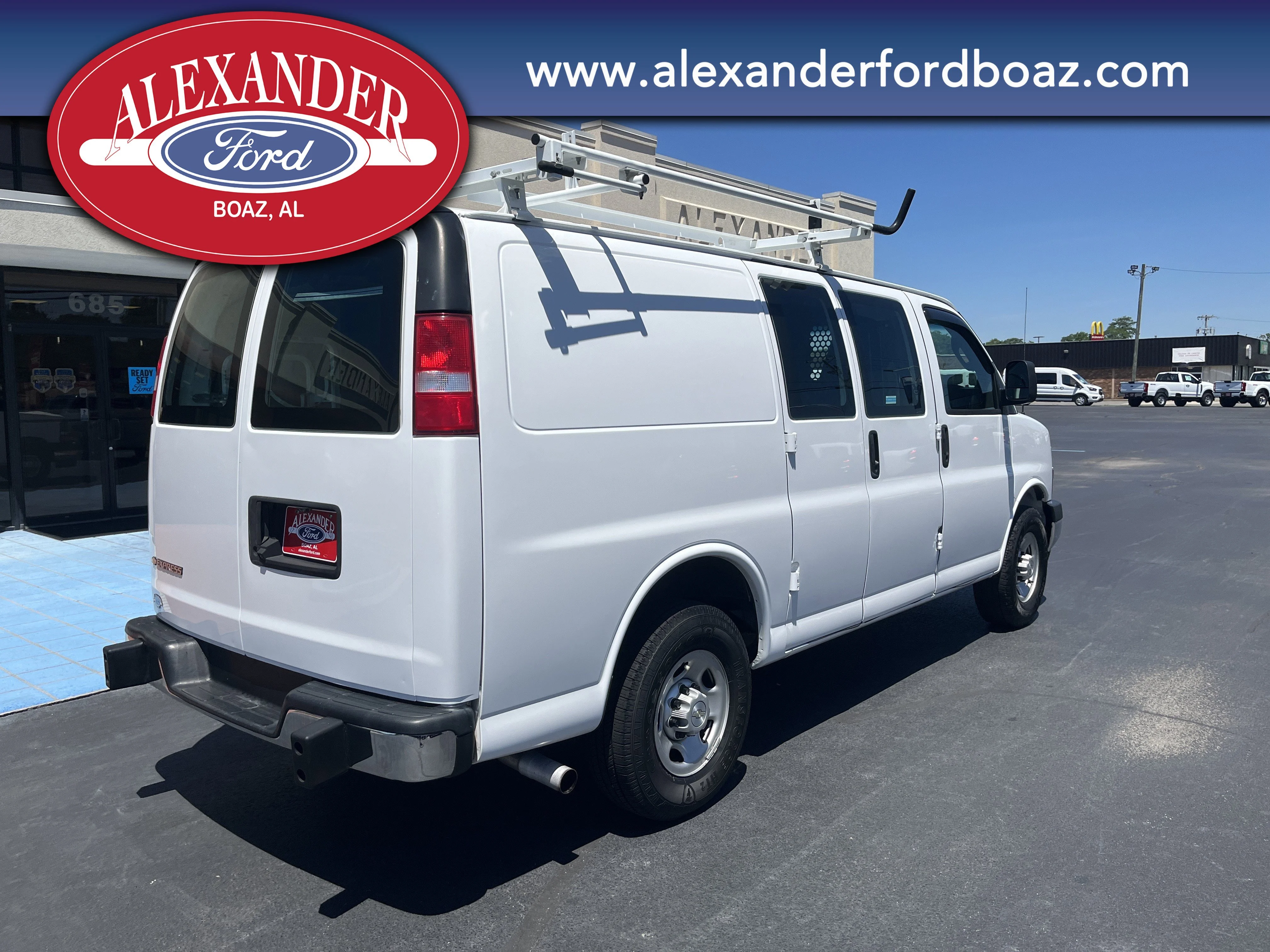Used 2020 White Chevrolet CARGO image 4