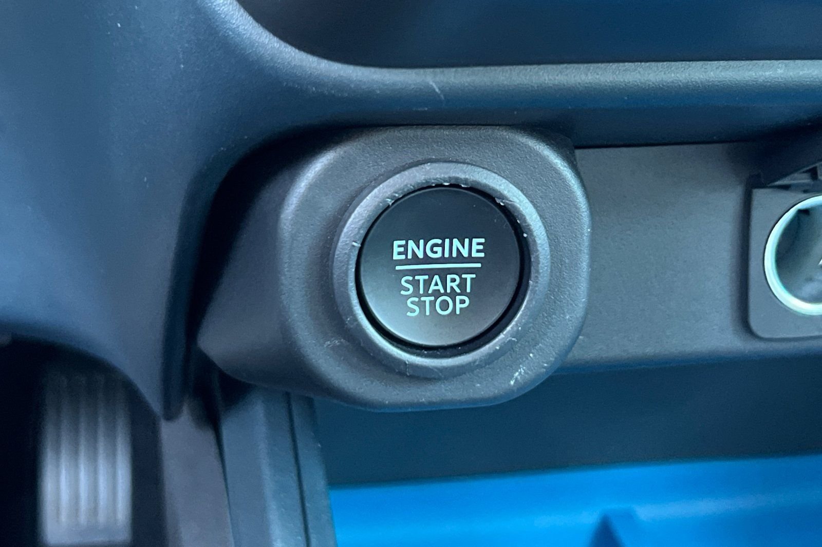 New 2025 Velocity Blue Ford XLT image 20