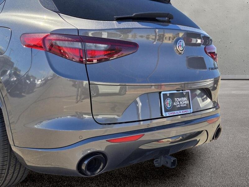 Used 2020 Gray Metallic Alfa Romeo SPORT RWD image 5