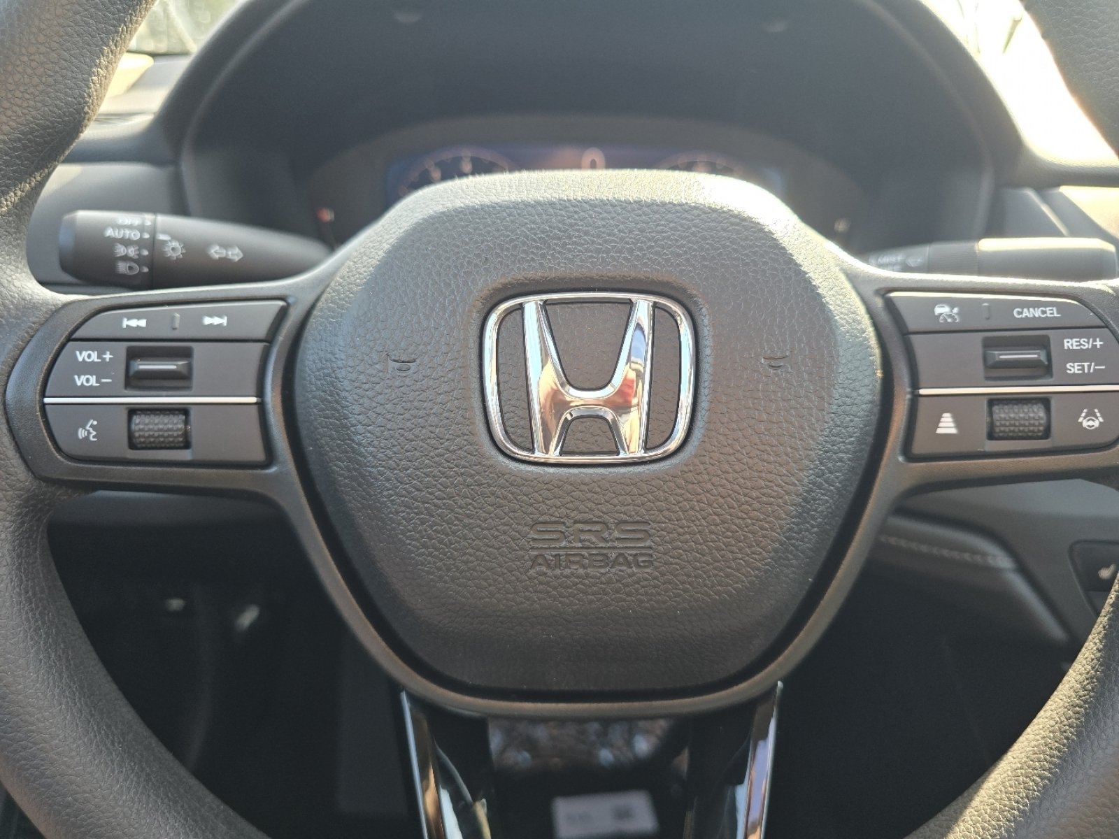 New 2026 Meteorite Gray Metallic Honda SE image 25
