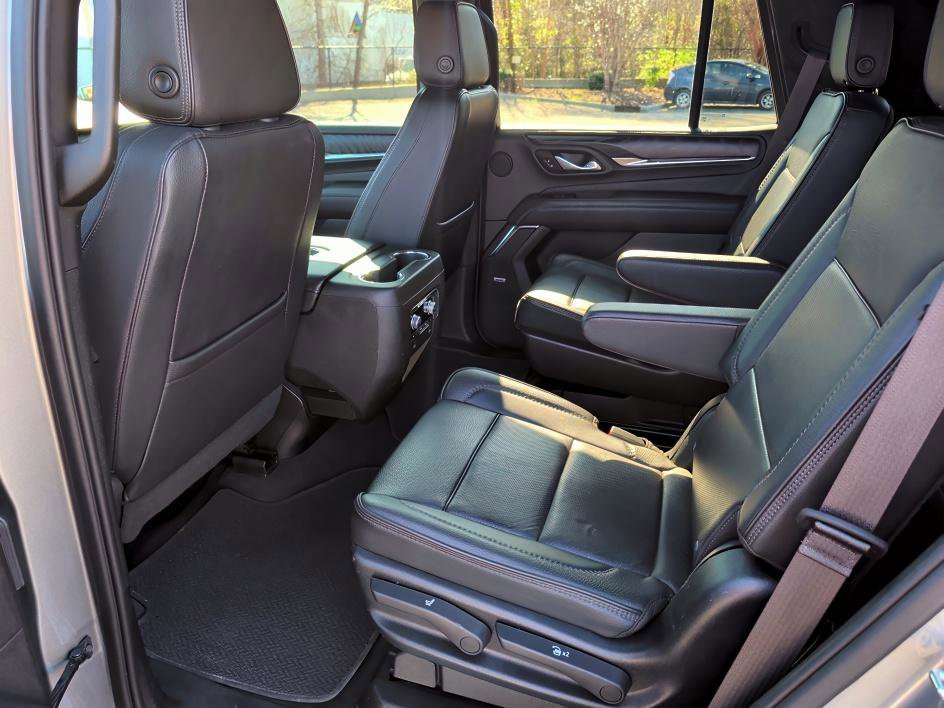 Used 2023 Sterling Metallic GMC Denali image 9