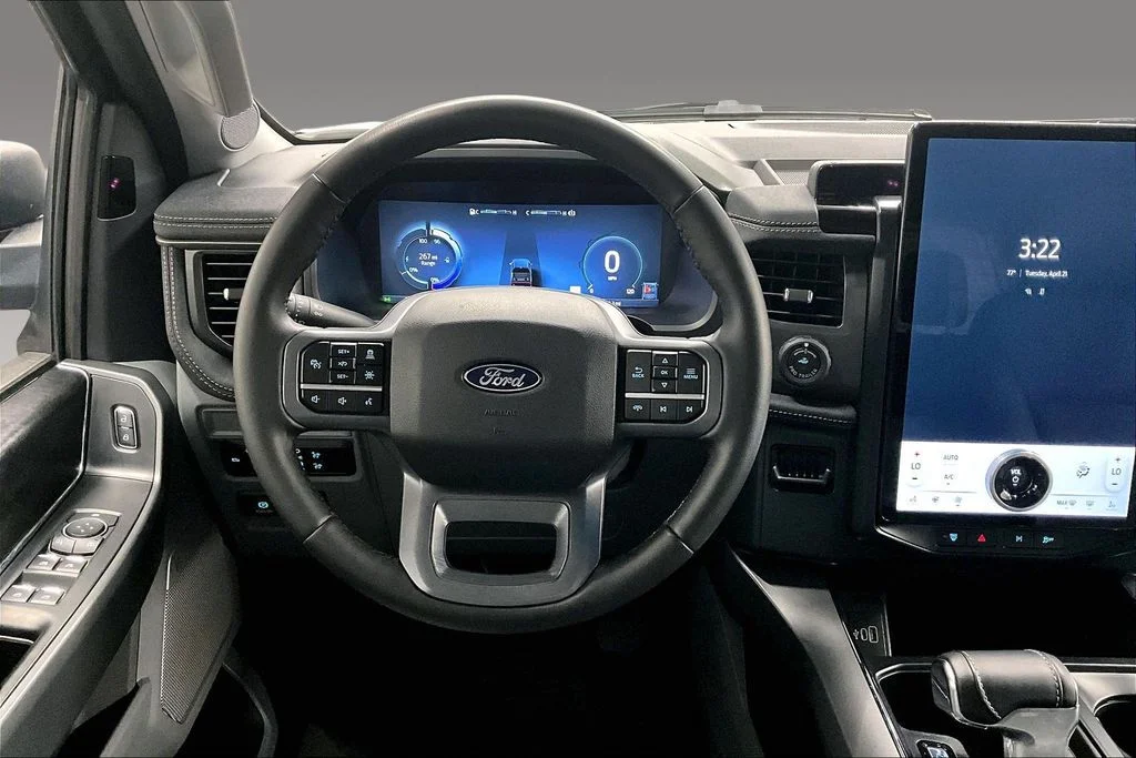 Used 2025 Ford F-150 Lightning Flash with VIN 1FT6W3LU5SWG05964 for sale in Van Wert, OH