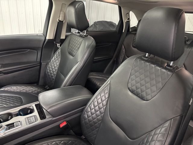 2023 Ford Edge Titanium - Photo 7