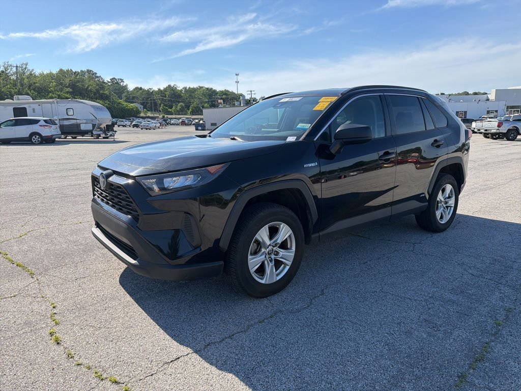 2021 Toyota RAV4 Hybrid LE AWD's photo