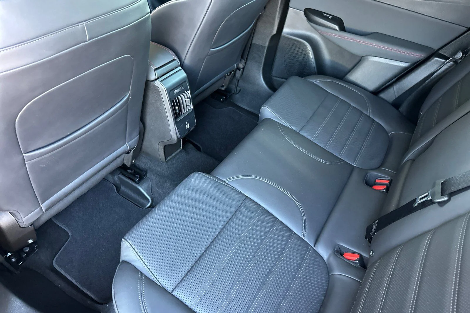 Used 2024 Blue Dodge R/T Plus image 12