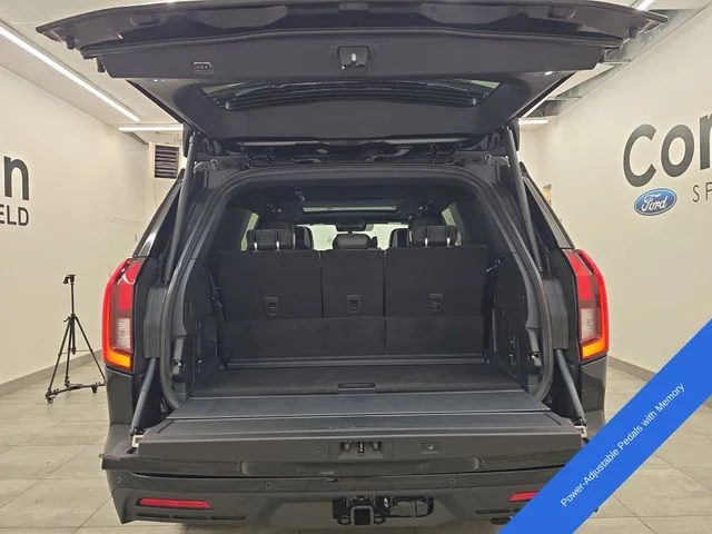 New 2027 Agate Black Metallic Ford Tremor® image 23