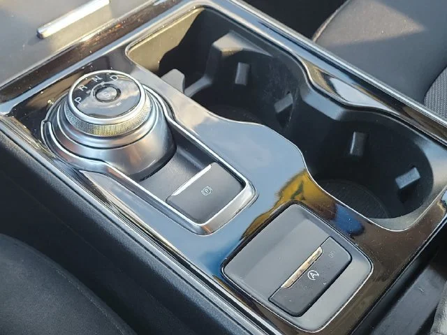 2020 Ford Edge SE - Photo 33