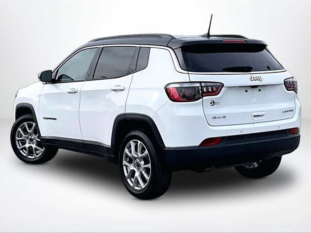 Used 2025 White Jeep Limited image 14