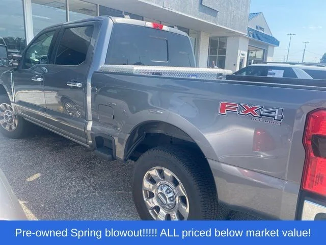 Used 2023 Gray Ford Lariat image 4