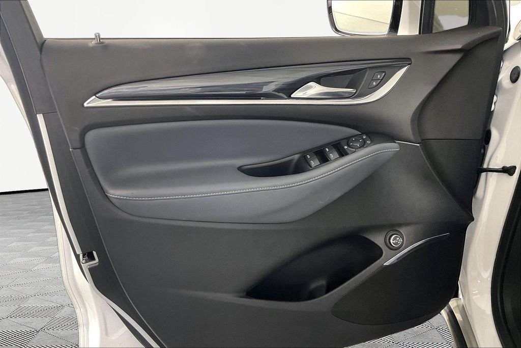 Used 2024 White Buick Essence image 18