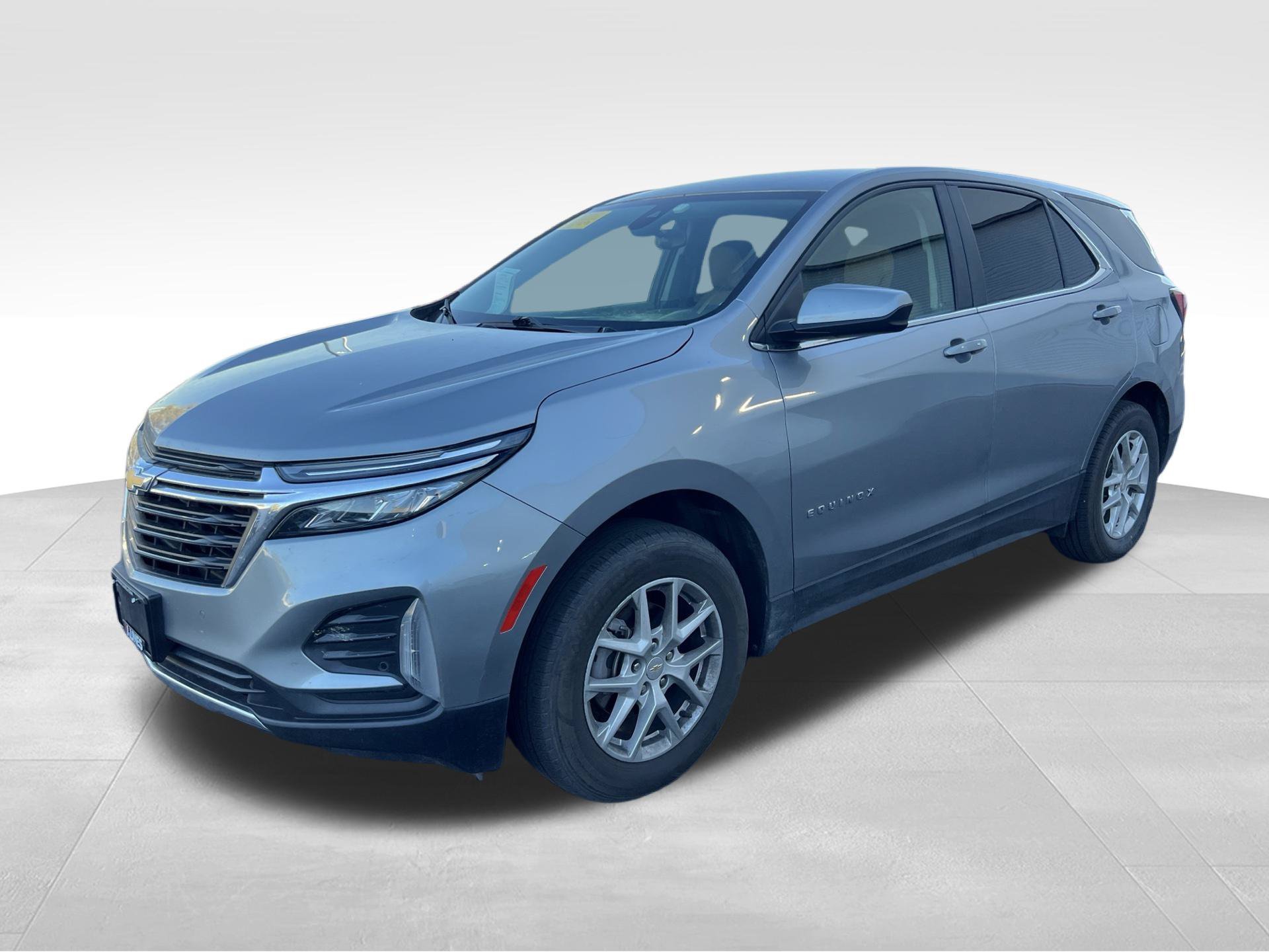 Used 2024 Gray Chevrolet LT image 9
