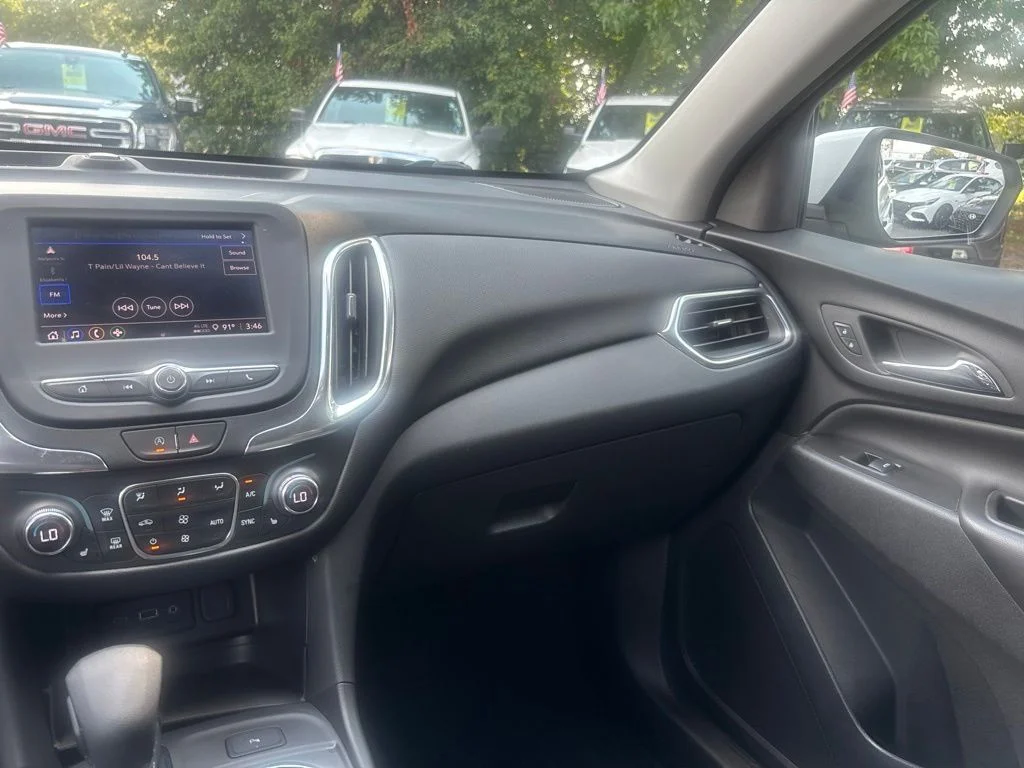 Used 2024 White Chevrolet LT image 15