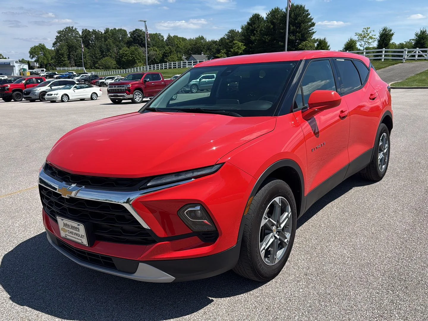 Used 2025 Habanero Orange Chevrolet LT image 2