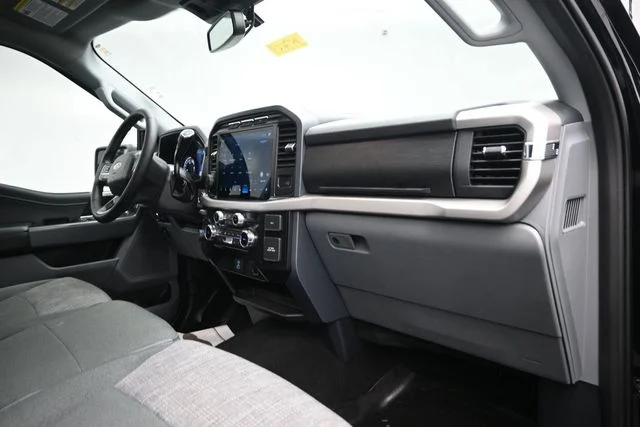 Used 2023 Black Ford XLT image 26