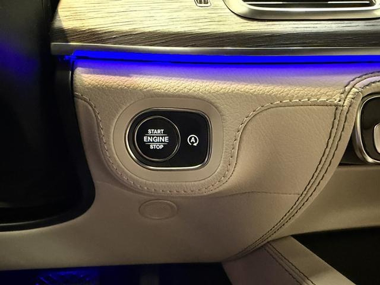 Certified Used 2026 Black Mercedes-Benz 4MATIC® image 24