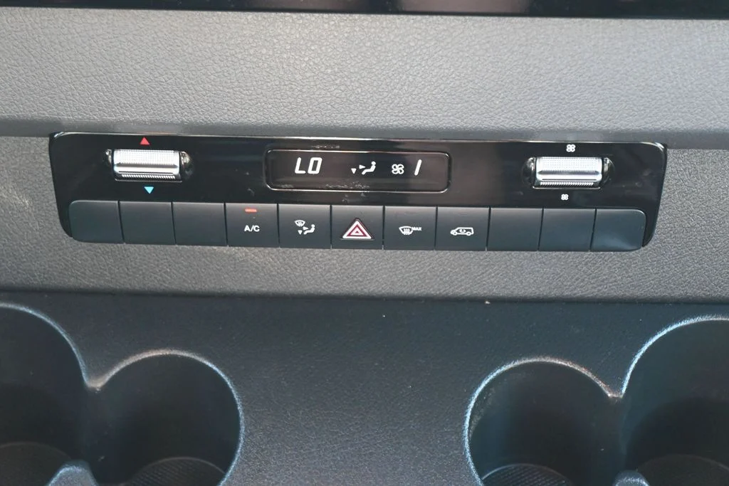 Used 2025 White Mercedes-Benz Cargo 144 WB image 20