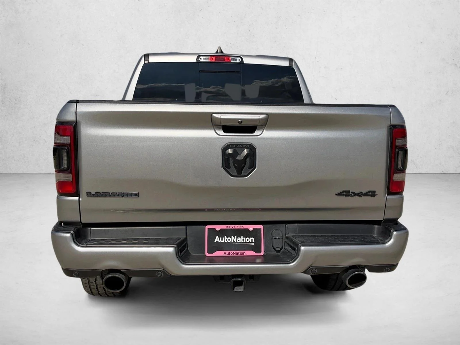 Used 2022 Billet Silver Metallic Clearcoat RAM Laramie image 7