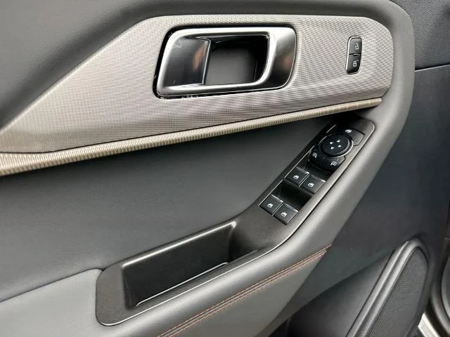 New 2026 Carbonized Gray Metallic Ford Active image 11
