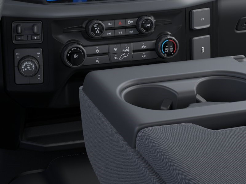 New 2026 Oxford White Ford XL image 16