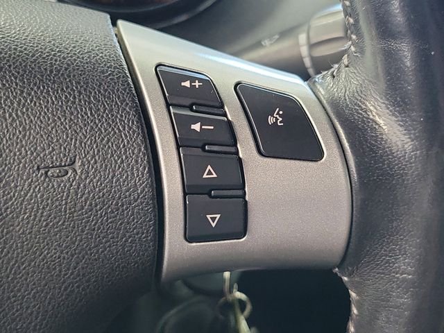 Used 2008 White Saturn Red Line image 17