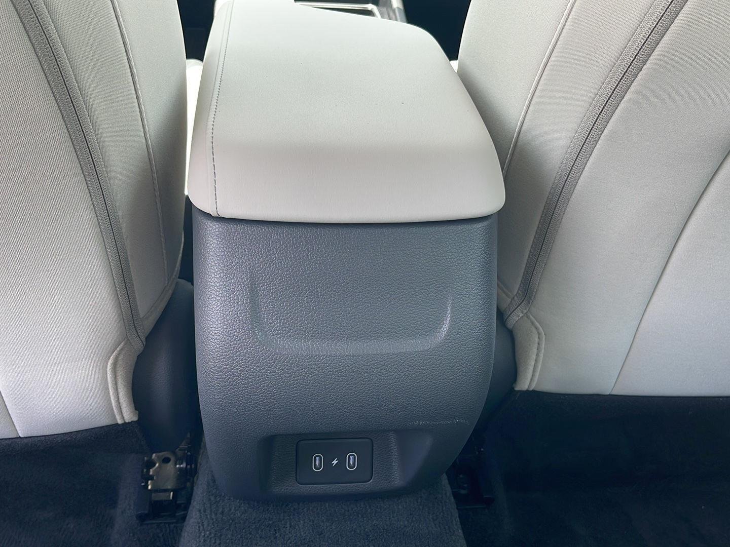 Used 2026 Carbon Blue Hyundai SEL Sport image 13