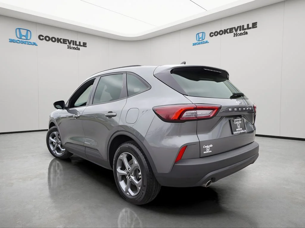 Used 2025 Gray Metallic Ford ST-Line image 9