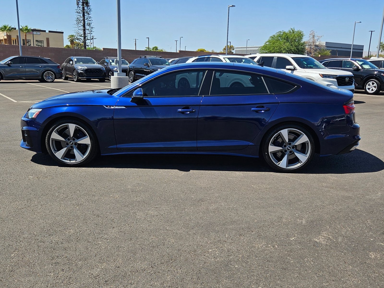 Used 2021 Navarra Blue Metallic Audi S line Premium Plus image 9