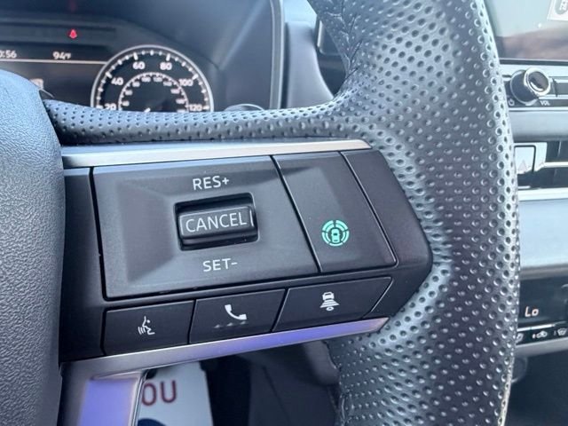 2025 Mitsubishi Outlander SE - Photo 11