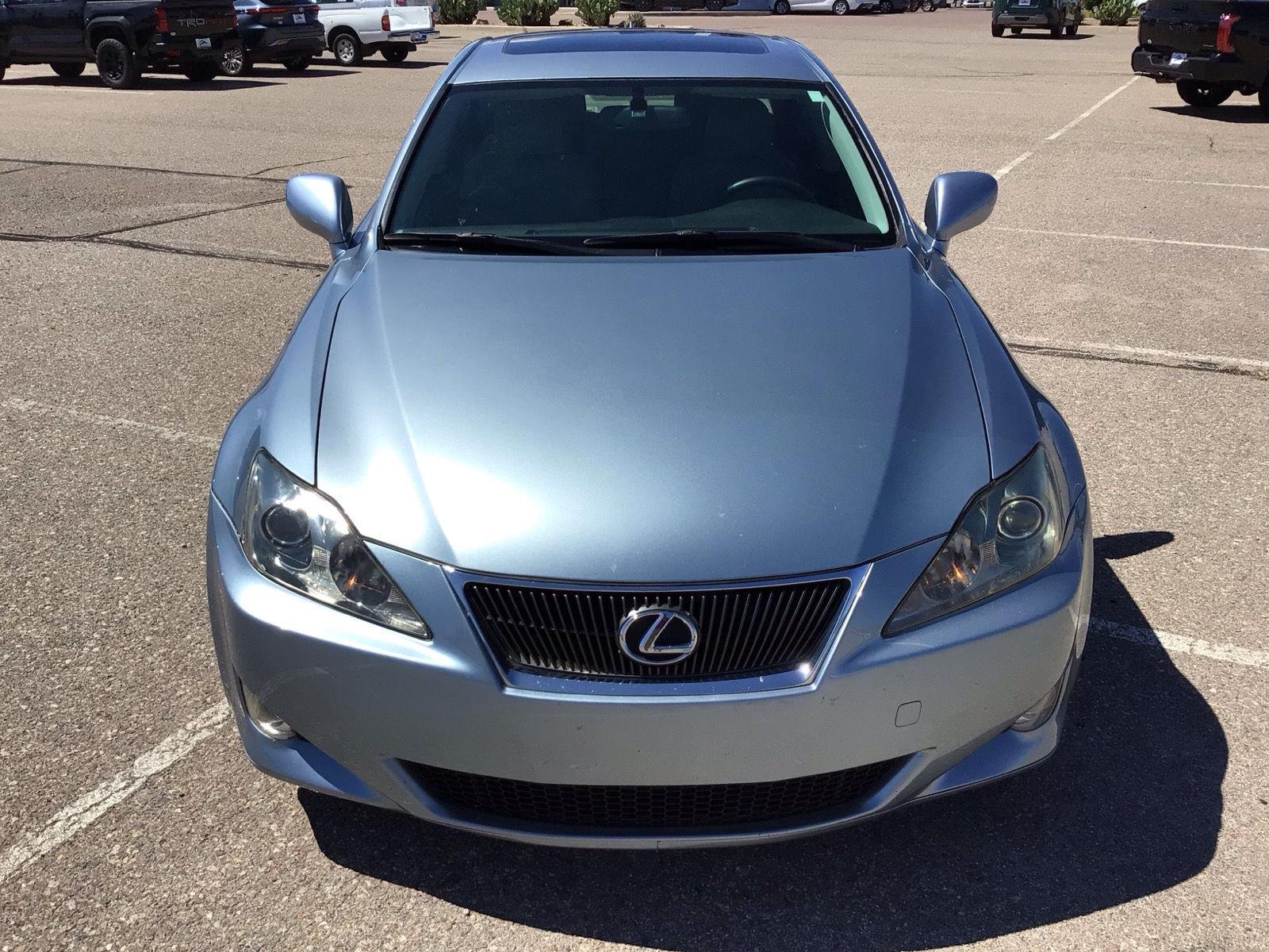 Used 2007  Lexus Base image 8
