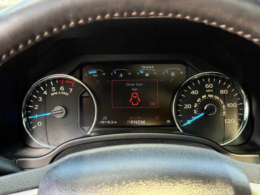 Used 2020 Black Ford Lariat image 19