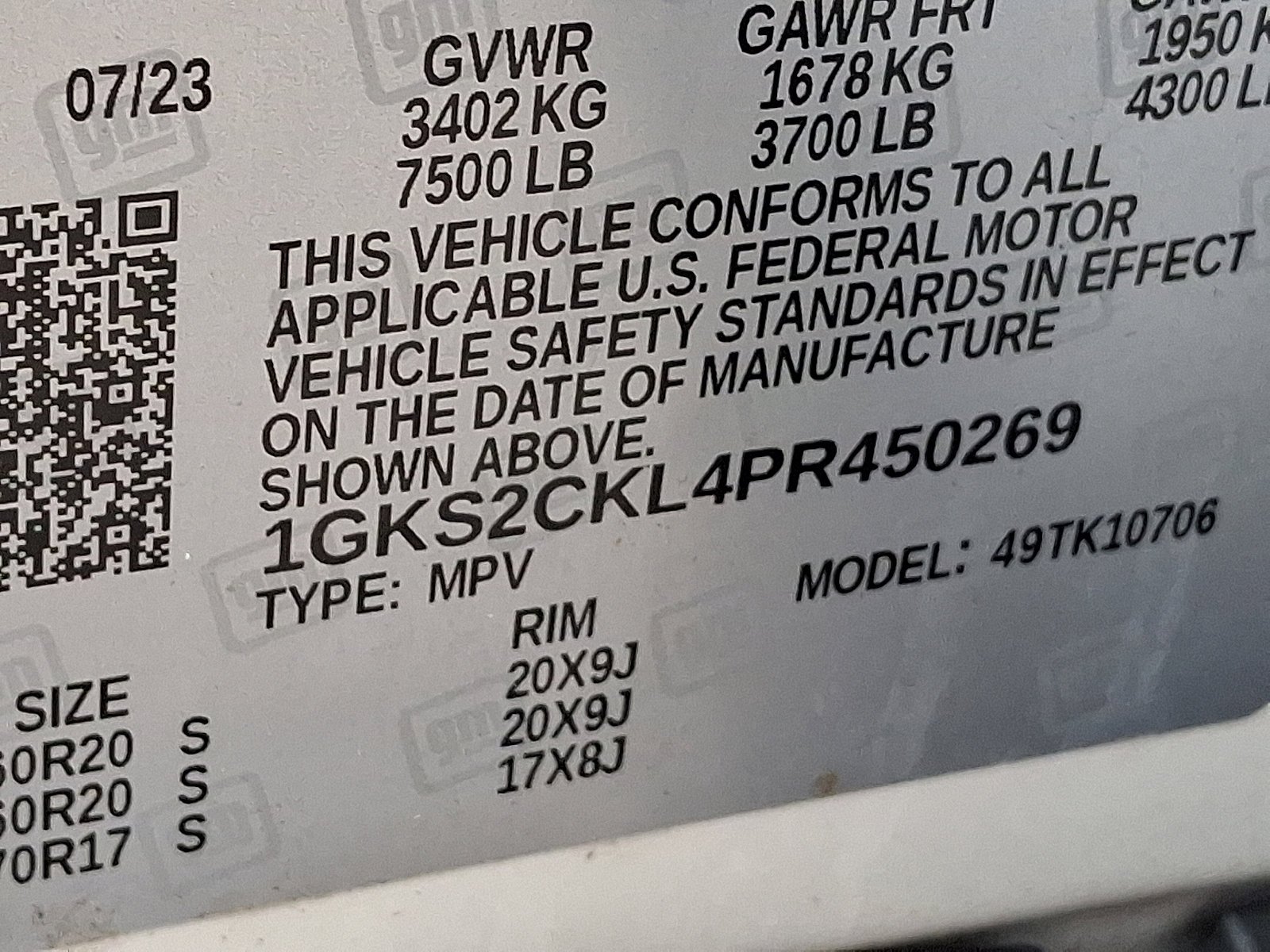 2023 GMC Yukon AT4 - Photo 27